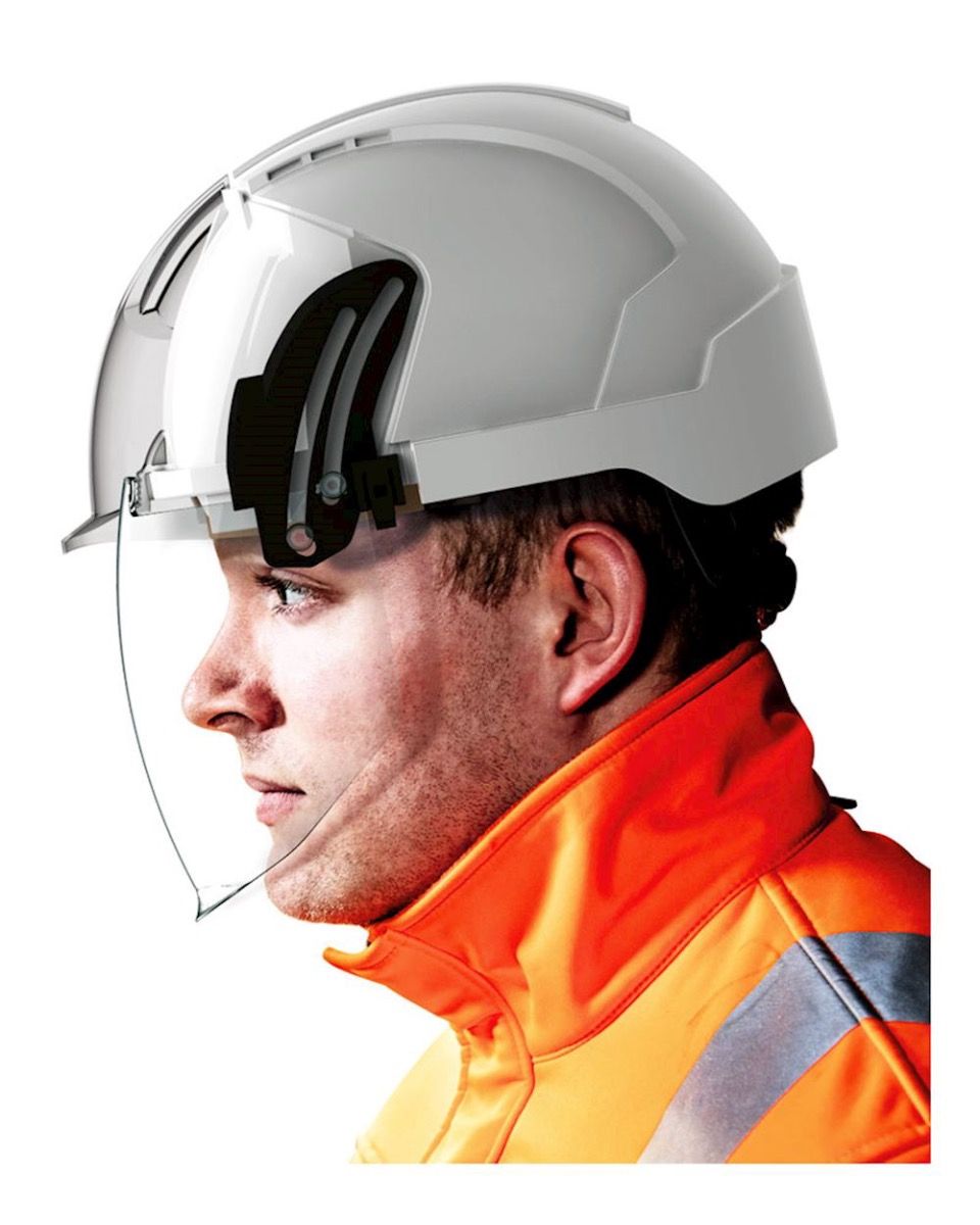 Retractable outlet face shield