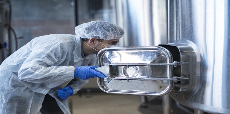 Importance of personal protective equipment (PPE) in the food industry
